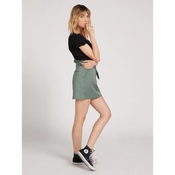 Volcom Frochickie Paperbag Waist Mini Skirt Green Small Boho Belted recycled - Picture 6 of 6